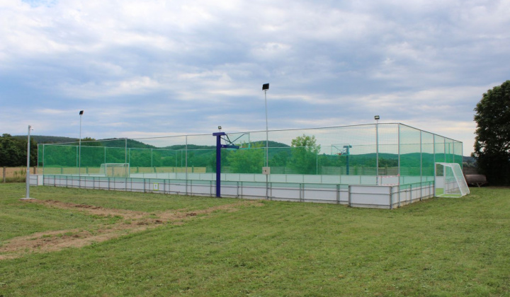 2. fotografia fotogalérie Šport / Multifunkčné ihrisko - foto