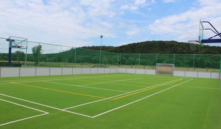 3. fotografia fotogalérie Šport / Multifunkčné ihrisko - foto